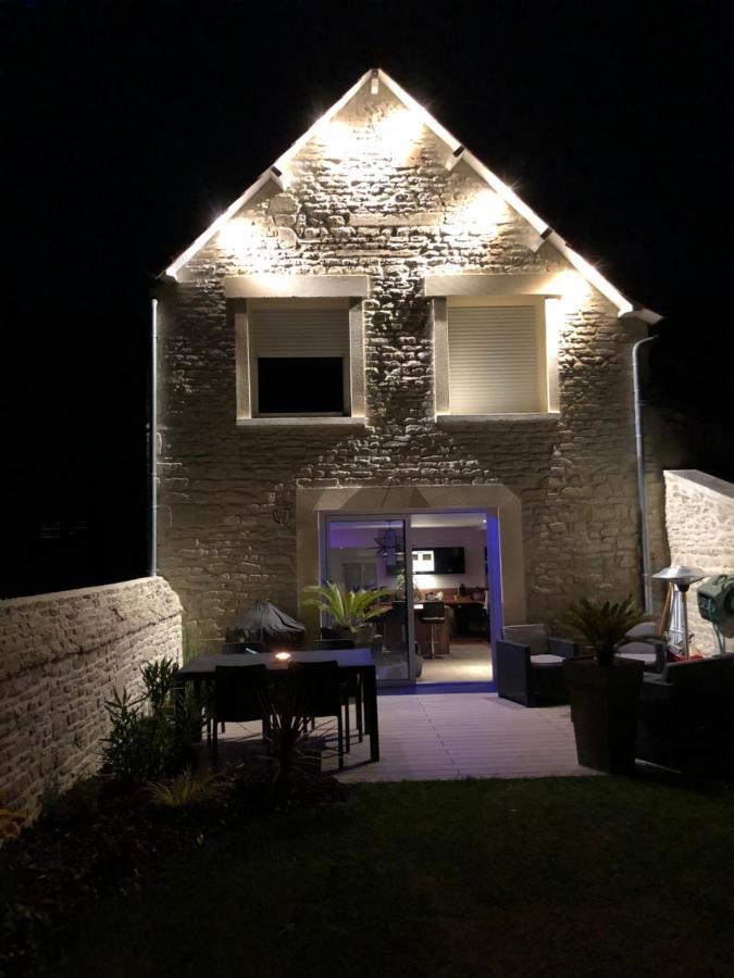 LA LUMINEUZ au cœur des plages du débarquement Creully sur Seulles Exterior foto
